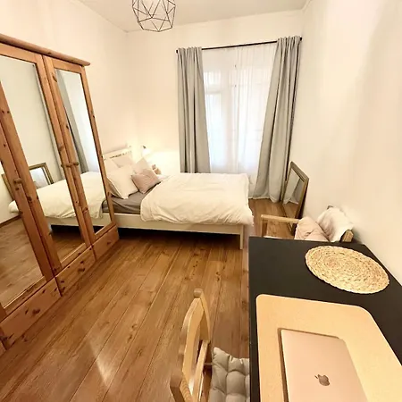 Location 1, Comfy, Quiet, Cosy דירה *